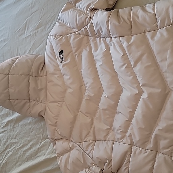 The Northface jacket - Picture 8 of 9